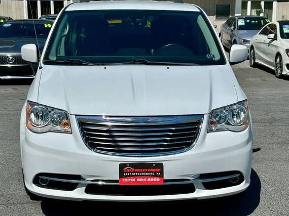 CHRYSLER TOWN AND COUNTRY 2016 2C4RC1BG3GR301103 image